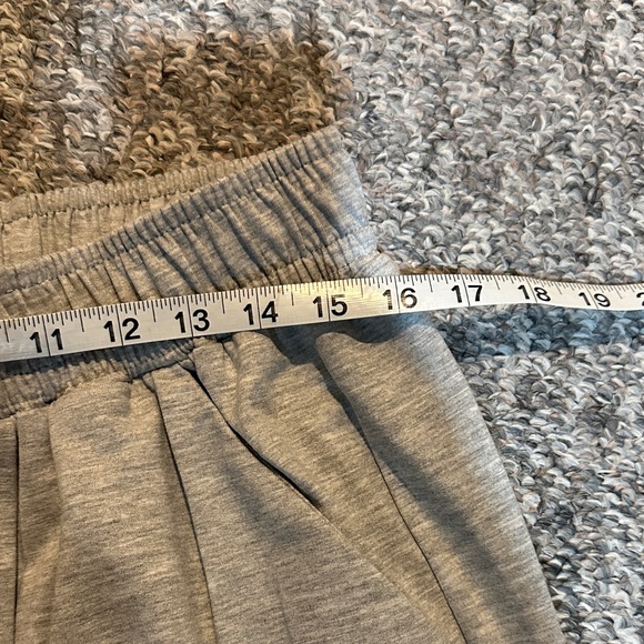 Lócker Room Gray Lounge Set - Picture 10 of 13